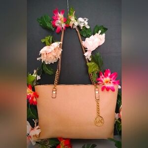 Michael kors Tan Leather Purse with Shoulder Straps